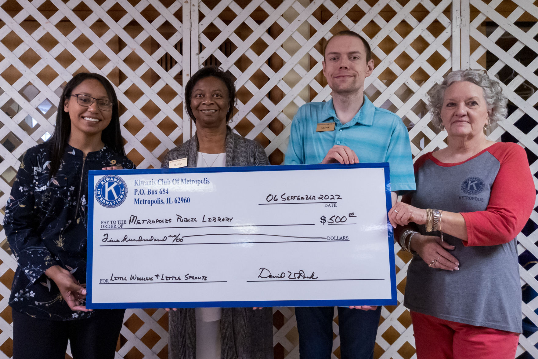 Donation assists library programs